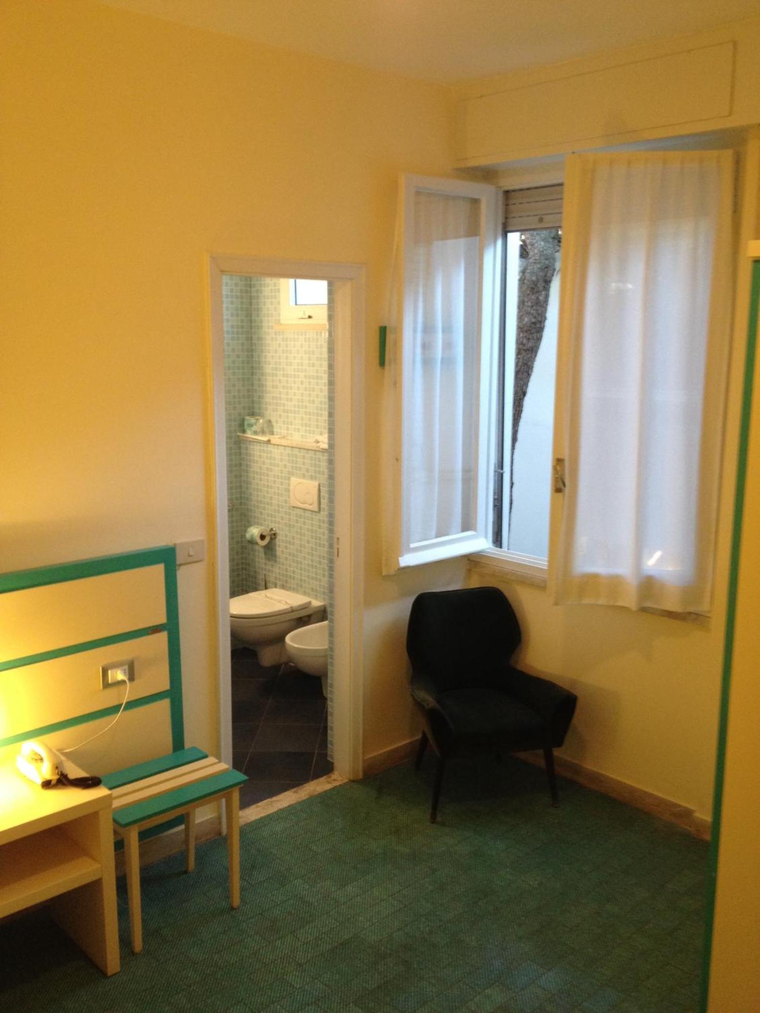 Hotel La Scogliera Cavi di Lavagna Rom bilde